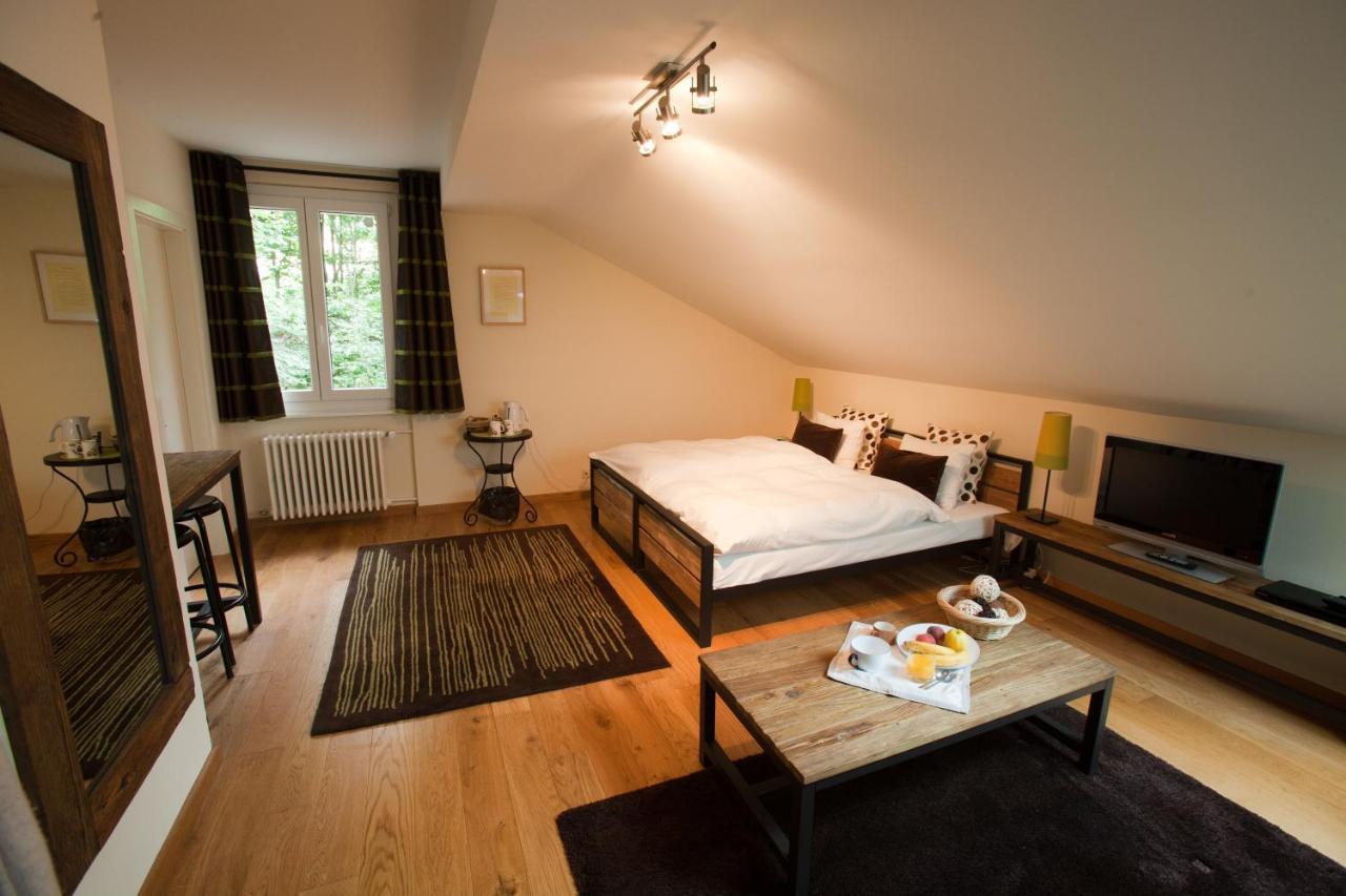 Bnb La Clemonie Bed and Breakfast Arzier Eksteriør billede