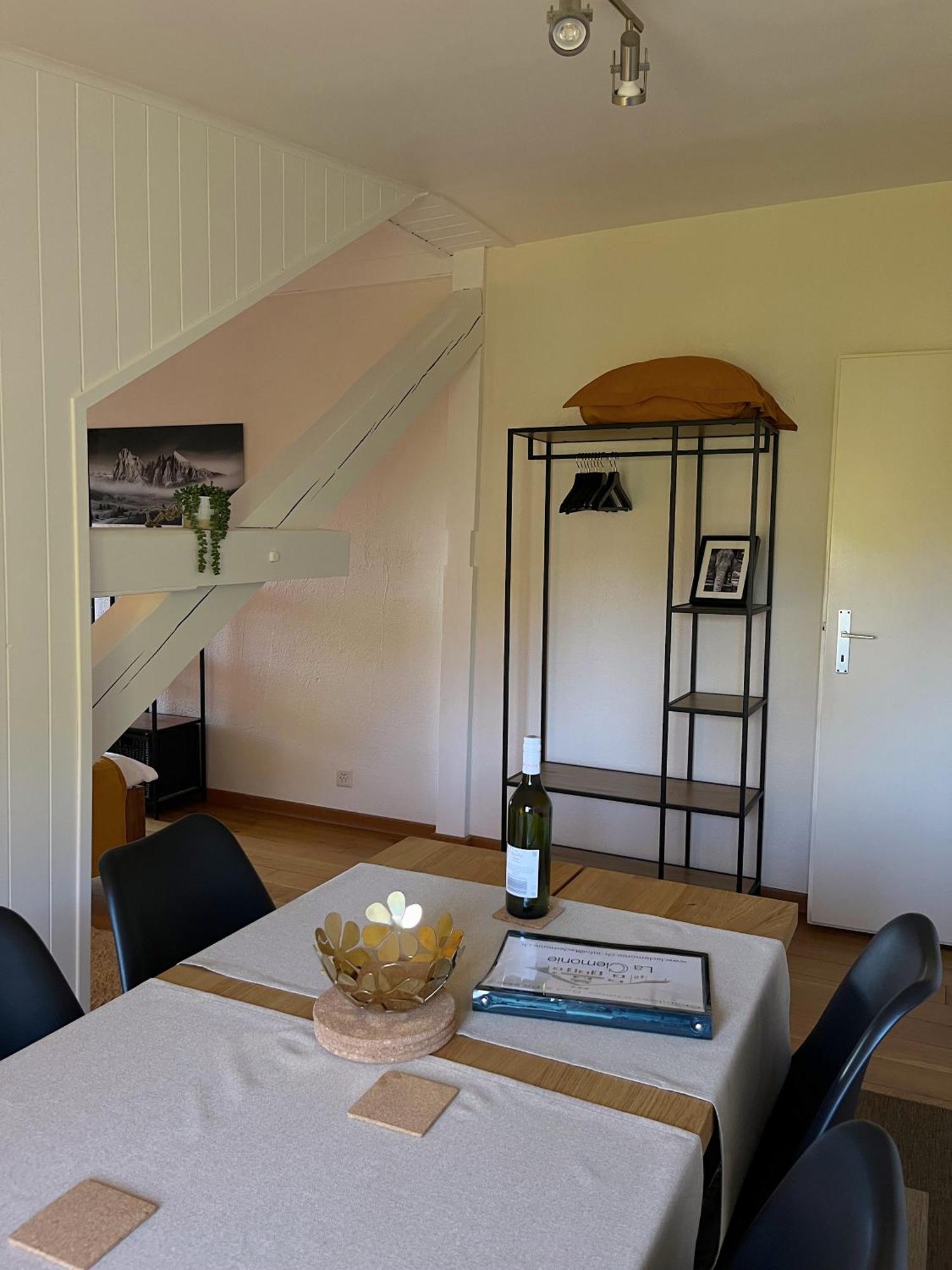 Bnb La Clemonie Bed and Breakfast Arzier Eksteriør billede